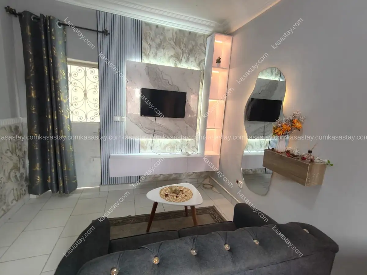 Chambre meublée Ultra luxueuse au niveau du commissariat d'odza
