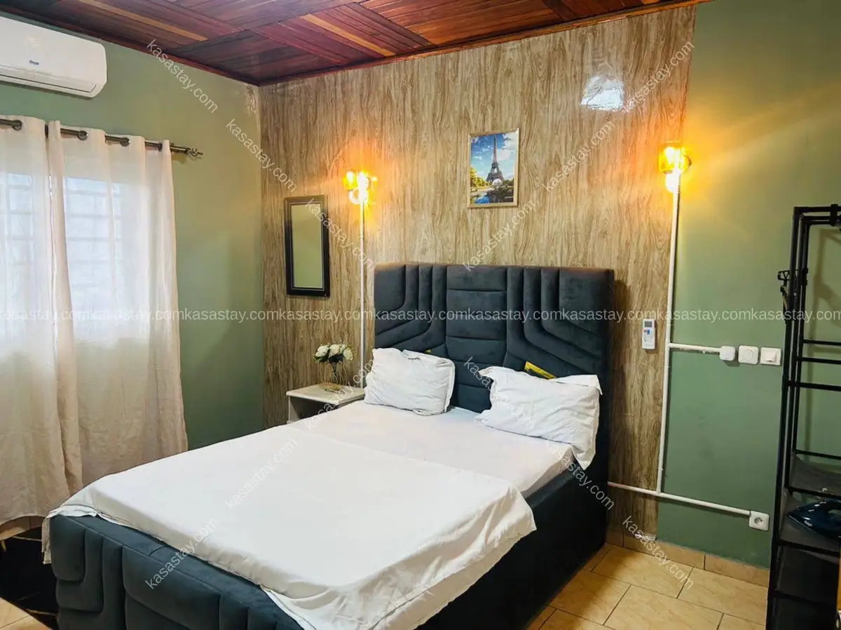 Studio meublé 2 par Sky View meuble ( Neptune kotto résidence les cocotiers) 4