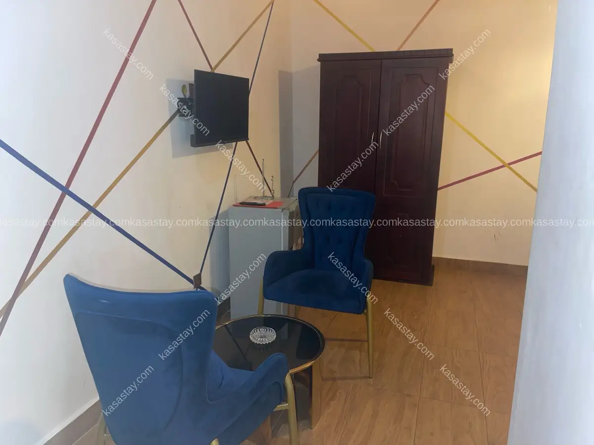 Chambre suite meublé 301 by résidence le sommet ( Logpom)
