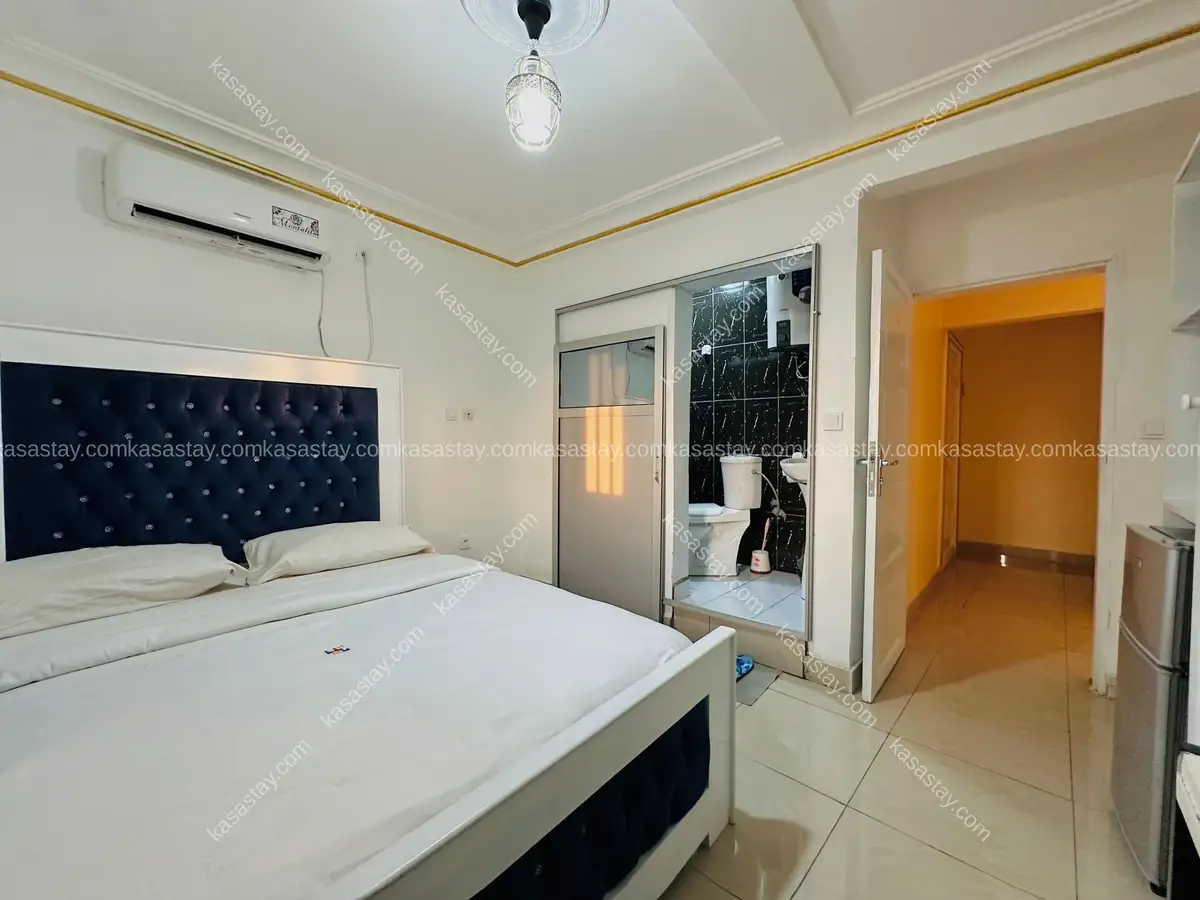 Chambre JUNIOR 1 by CP 6 - (Cité des palmiers) 4