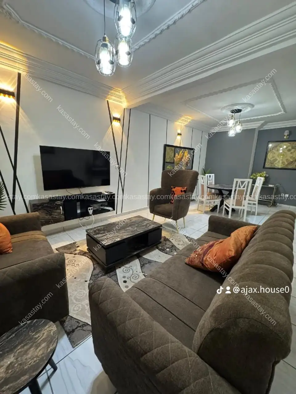 Appartement 1 par maison Ajax (logpom Charles de gaules)