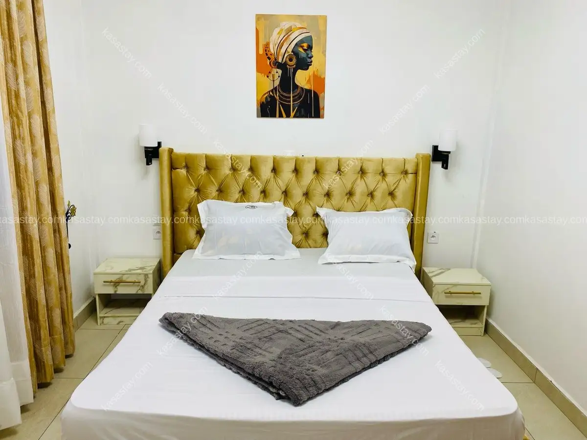Studio in Biyem-Assi, 1 bedroom 4