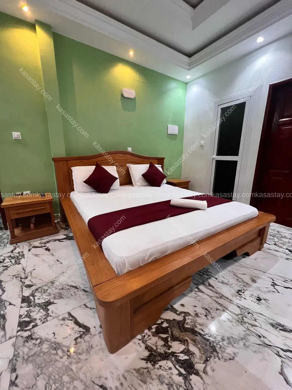 Chambre meublée 403 par résidence MARTINELA ( Kotto mbangue ) 2