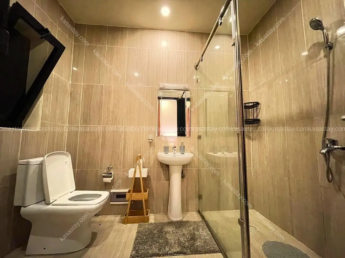 Apartment in Yaoundé, Fouda, 3 bedrooms 5