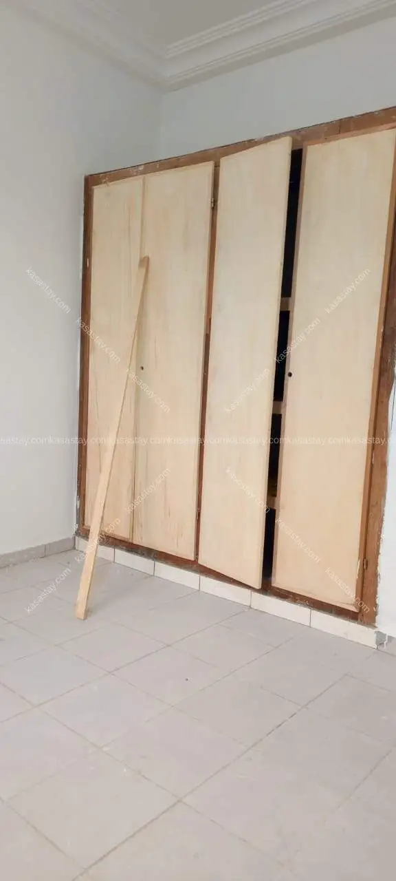 Apartment in Fin Goudron Bassong, 2 bedrooms 3