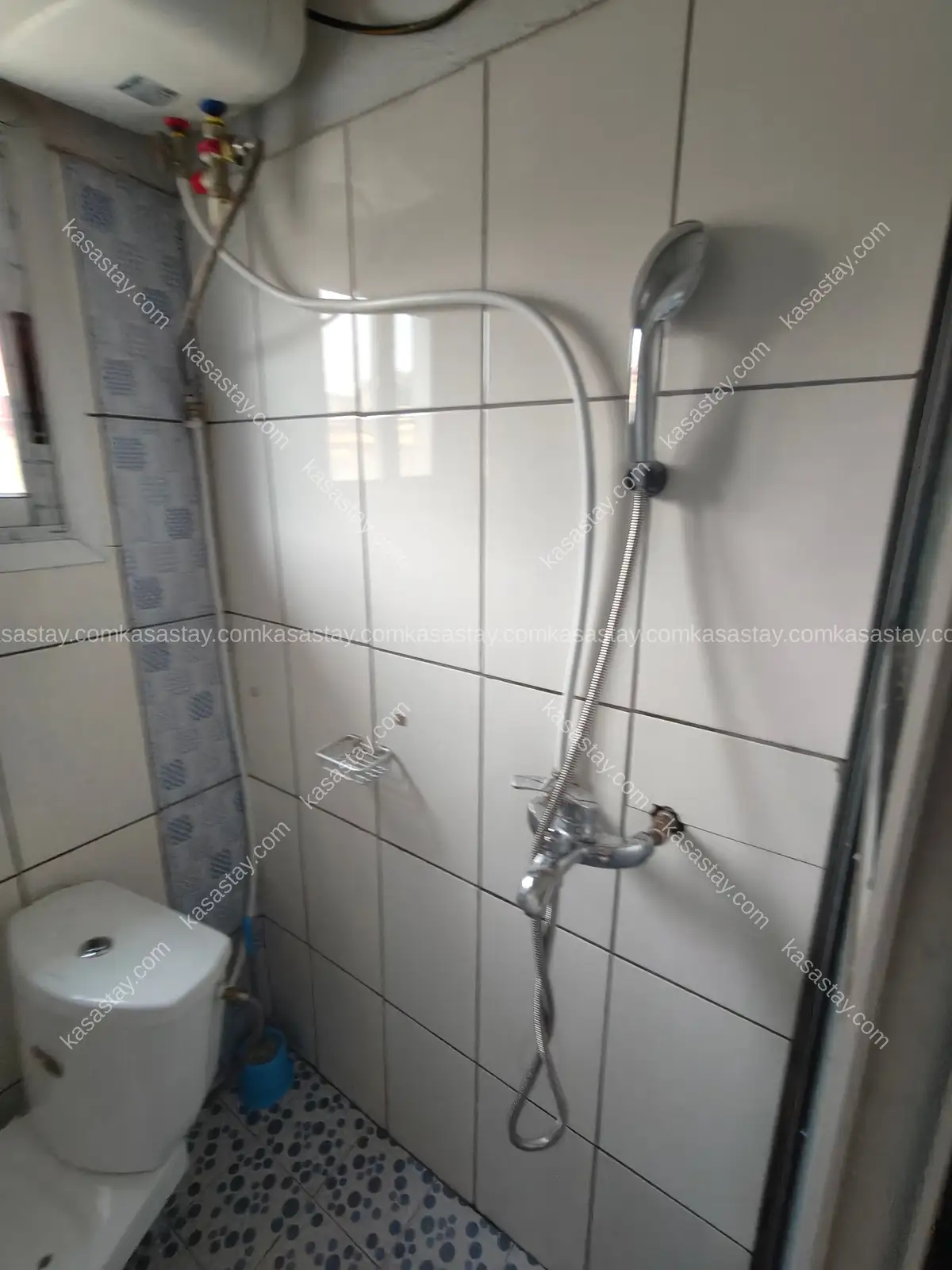 Chambre meublée Ultra luxueux au niveau du commissariat odza 5