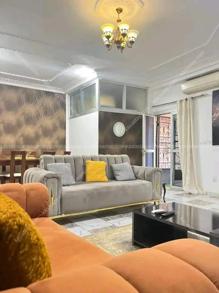 Appartement à Poste Centrale, Yaoundé, 2 chambres 4