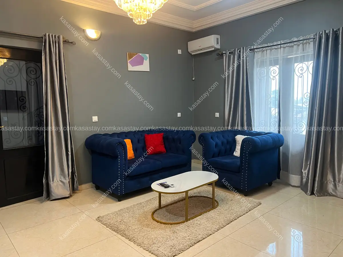 Apparemment meublé c2 by TSALACH GUEST HOUSE(Bocom Ndobo)