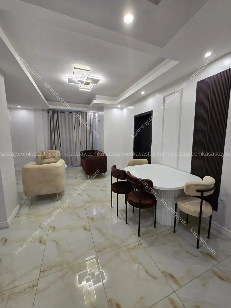 Appartement Deluxe 101 par suna'a Home (logpom total)