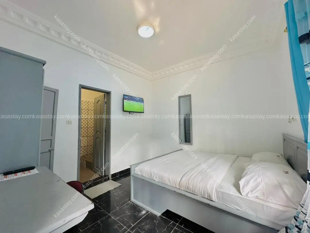 Chambre CADETTE 1 by CP 1 - (Mosquée - Cité des palmiers) 4