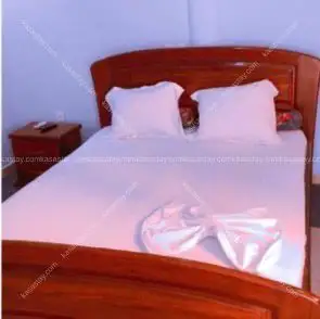 Chambre meublée 02 by Martinela Appartement ( Kotto Badem Badem ) 3