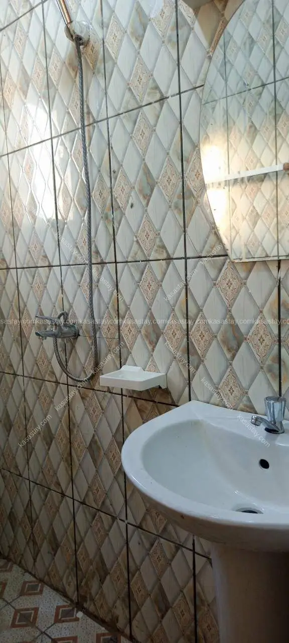 chambre non meublée 2 ( kotto Bangue ) 5