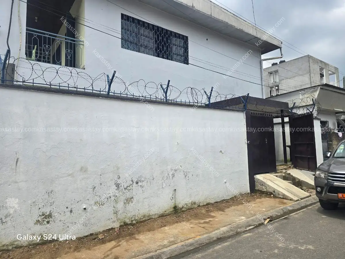 House in Deïdo, Douala, 2 bedrooms 2