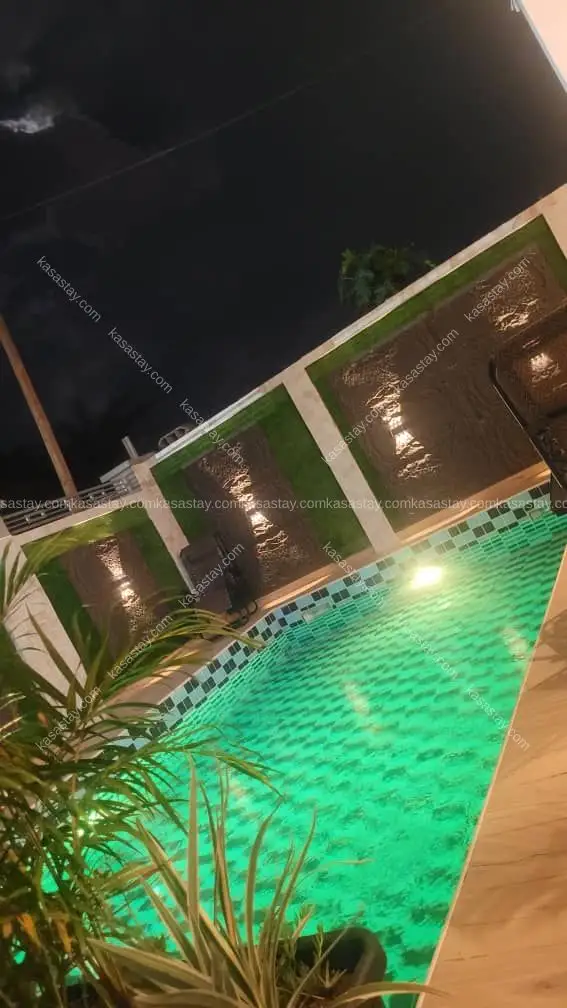Espace événementiel avec piscine a Odza borne 10 5