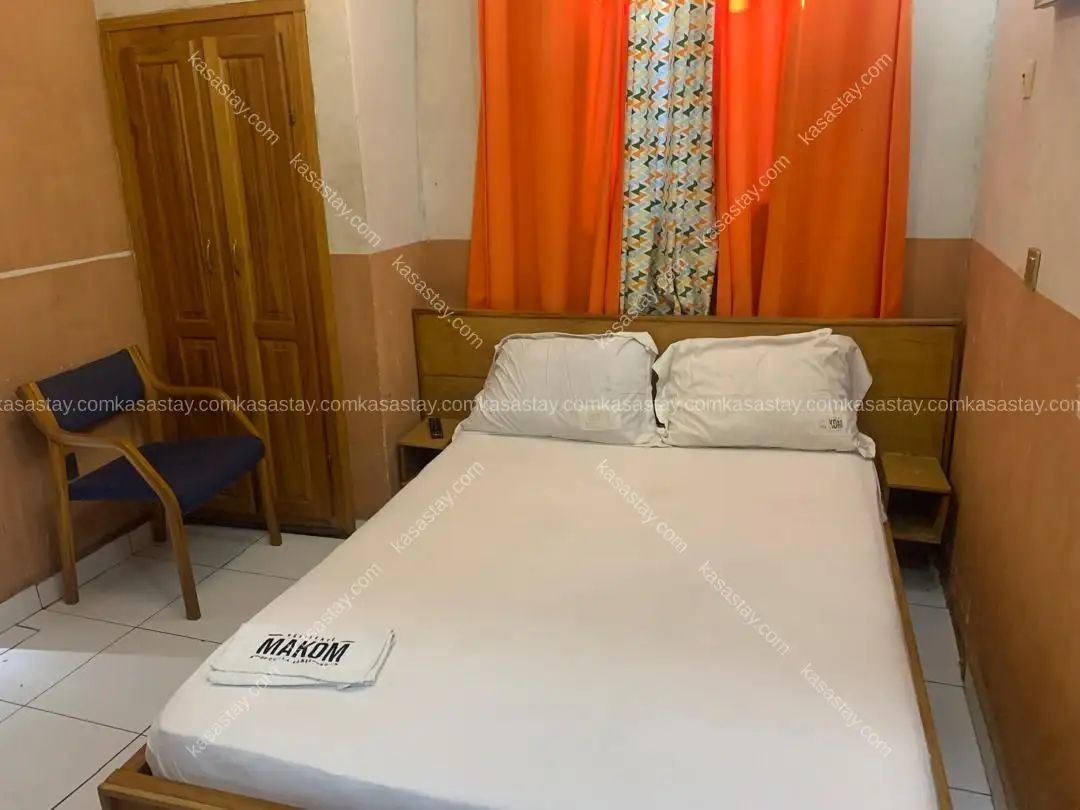Chambre meublée JEBALLE by résidence MAKOM ( BONABERI BONASSAMA)