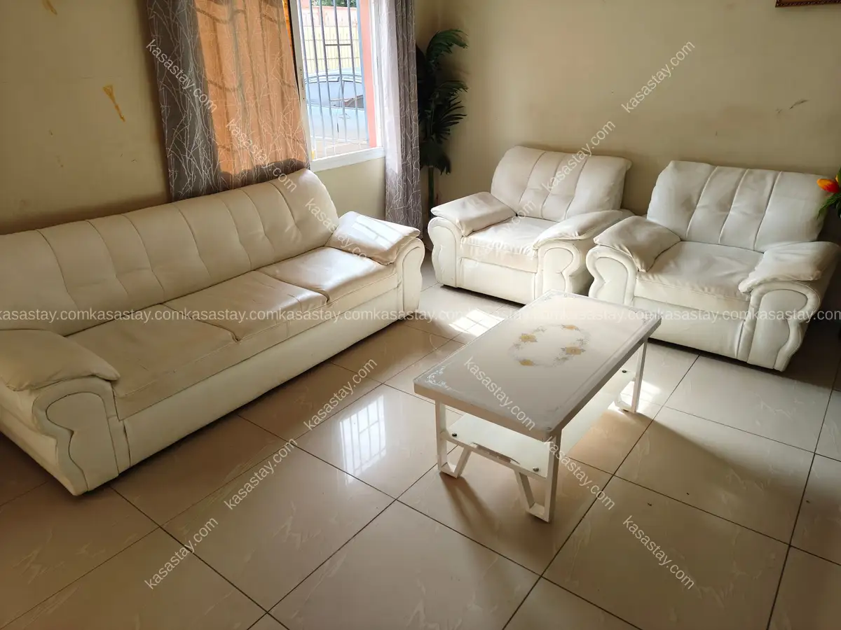 KAMBUSO Furnished Appartement with swimming pool simbock 7 2