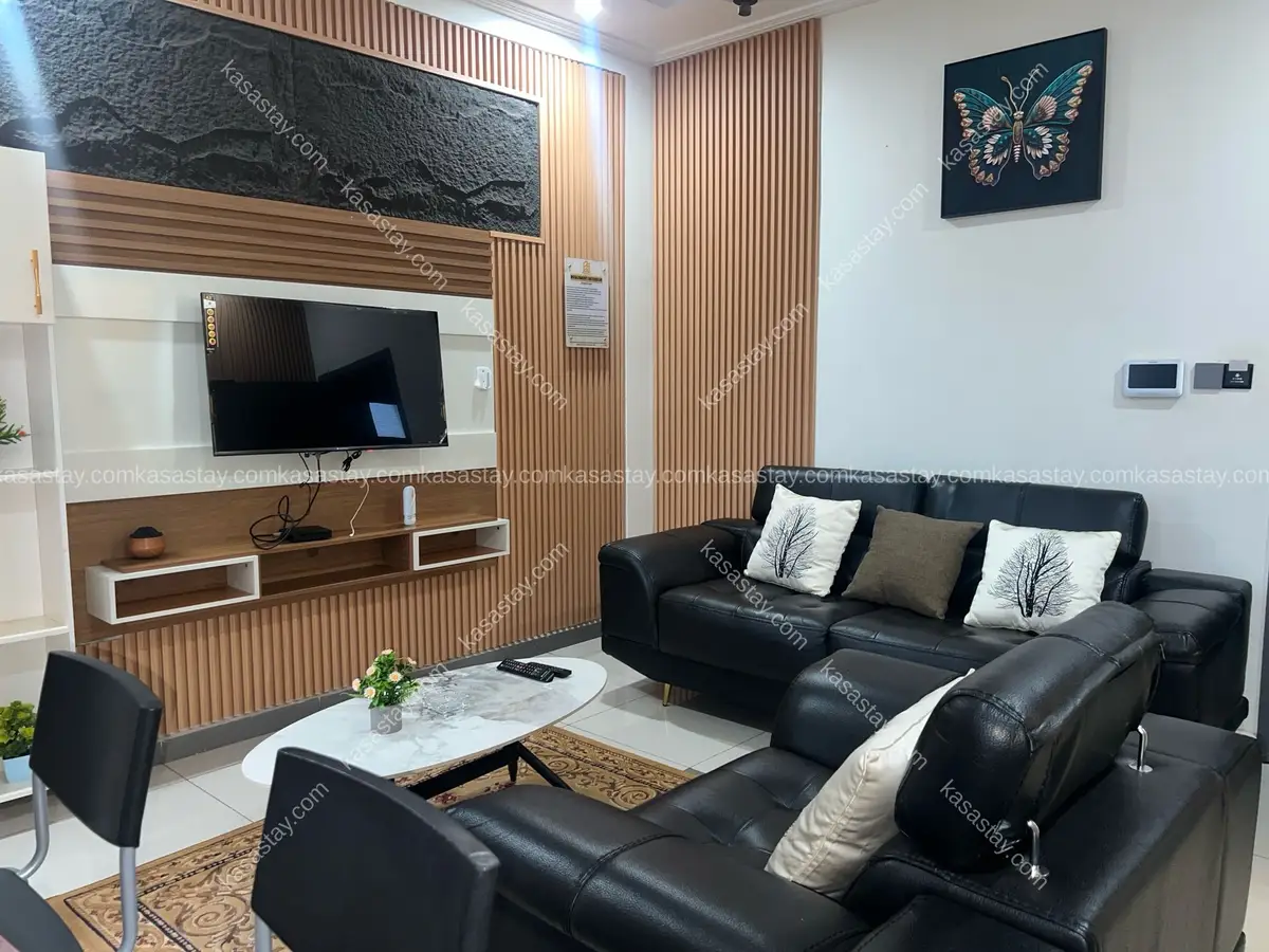 Studio meublé 301 by ELANTRA HOUSE (tamdja)