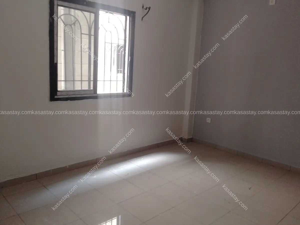 Chambre a louer (makepe patrick mboma