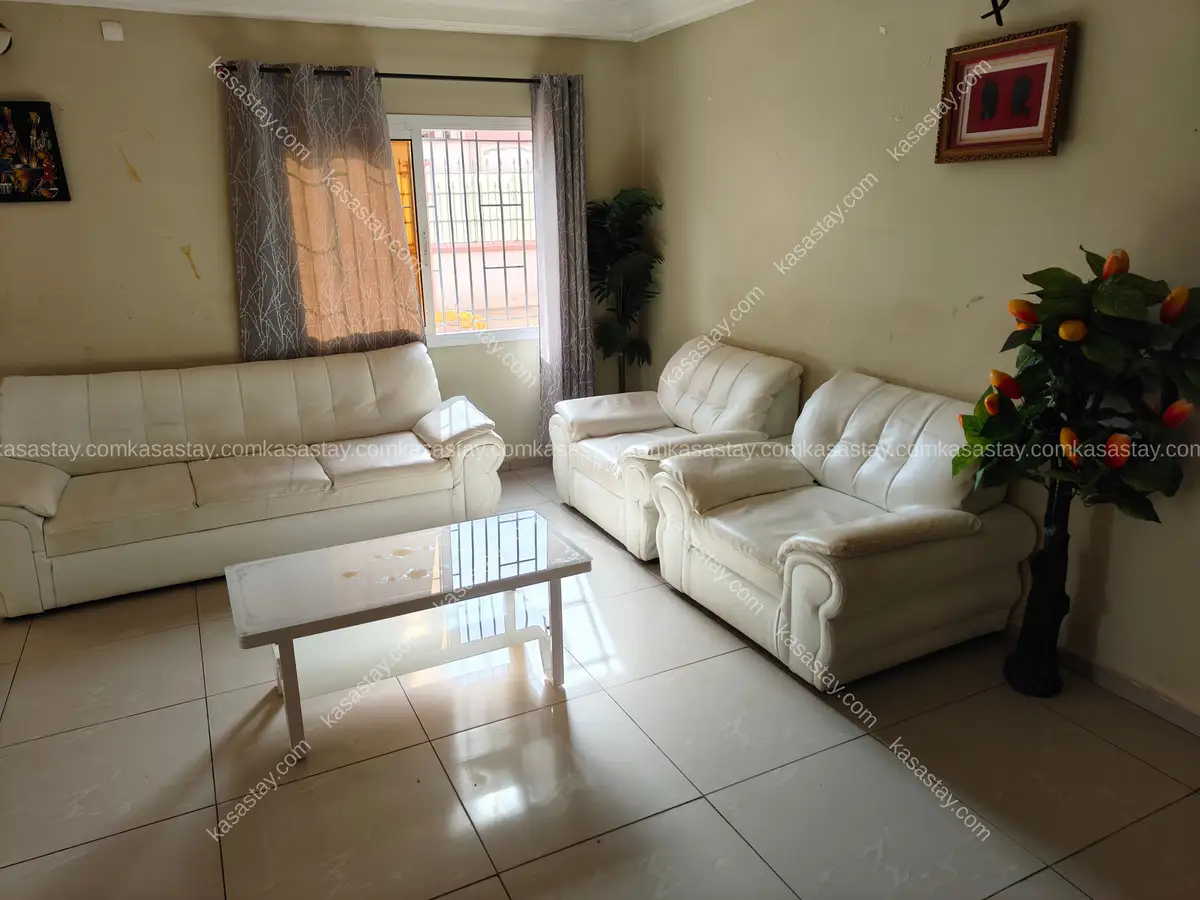 KAMBUSO Furnished Appartement with swimming pool simbock 7 4