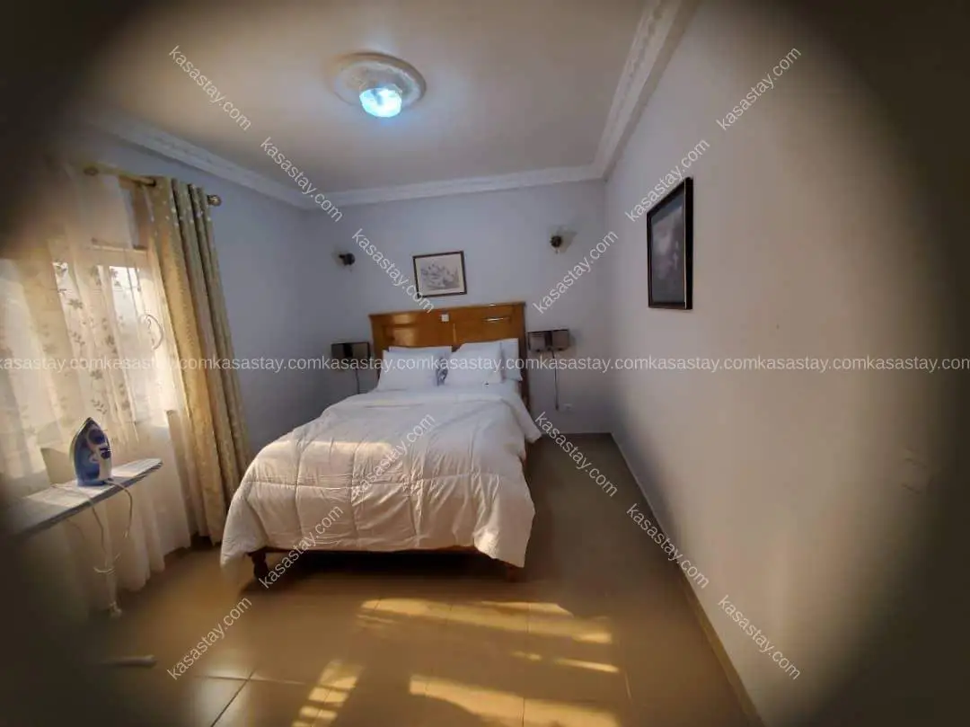Apartment in Damas, Yaoundé, 2 bedrooms 4