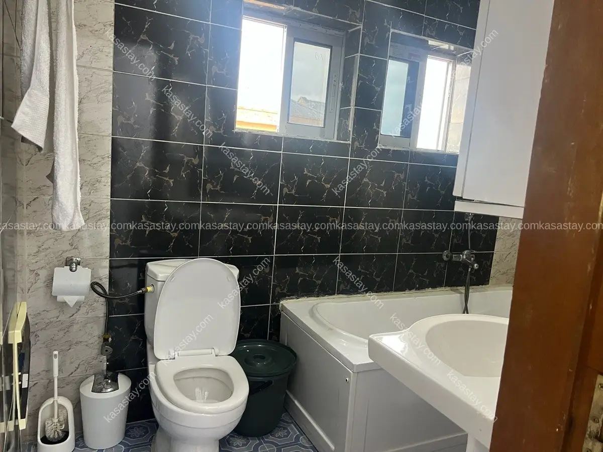 Apartment in Bepanda boulangerie la paix, 2 bedrooms 5