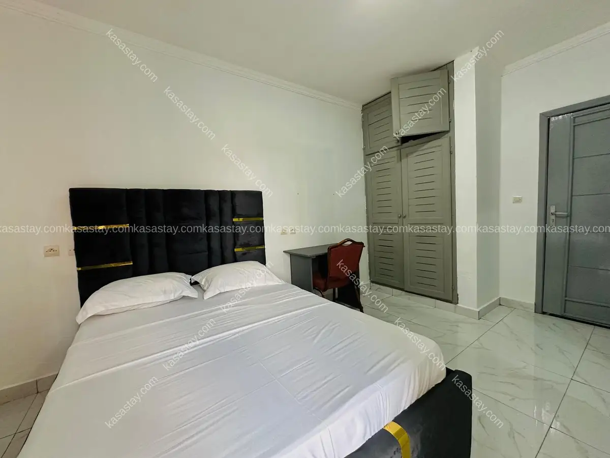 Chambre SENIOR par LR - Kotto Immeuble 5
