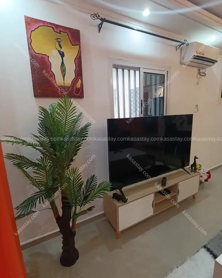 Triplex for rent at bota beach 4