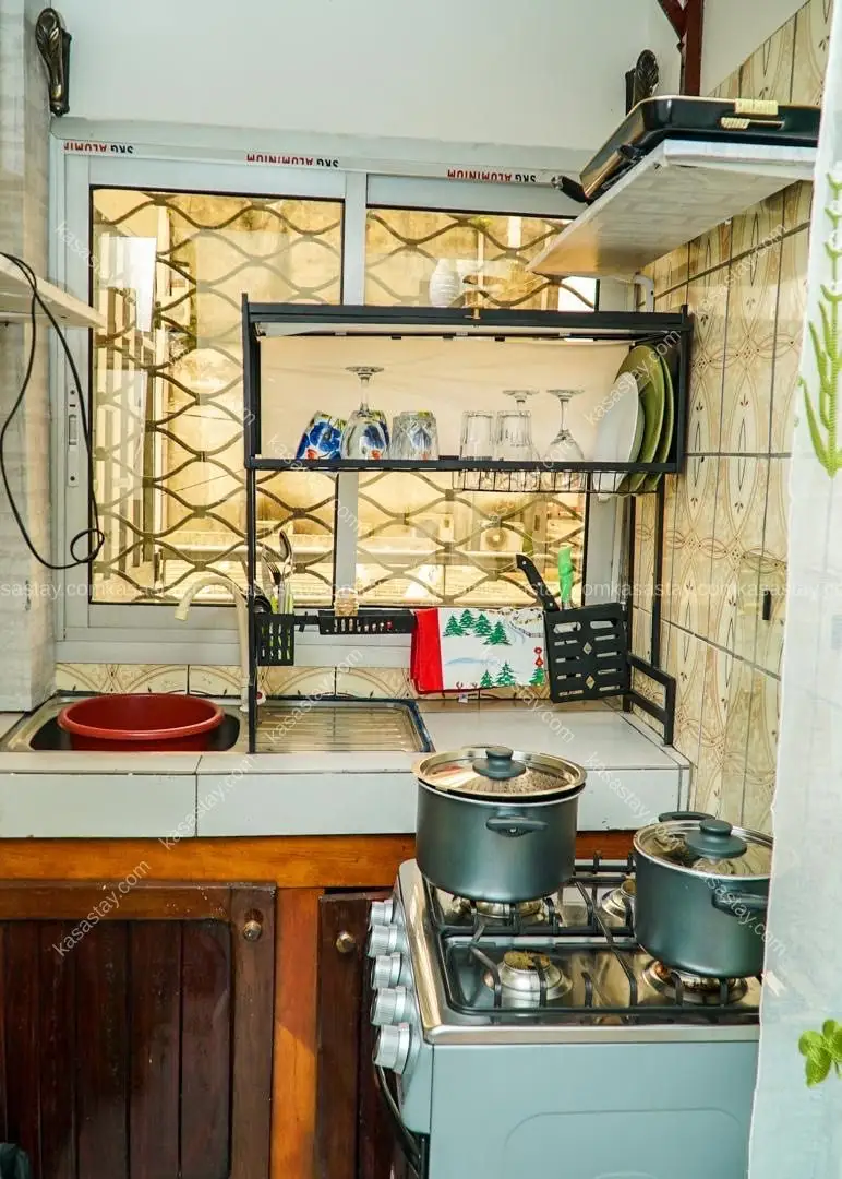 Rooms in Bonamoussadi, Douala, 1 bedroom 4
