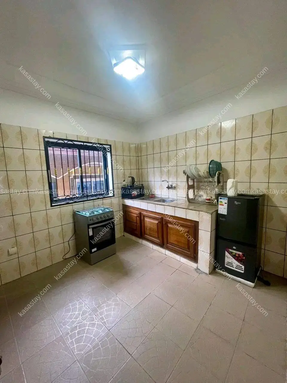 Apartment in Nkolfoulou, 2 bedrooms 4