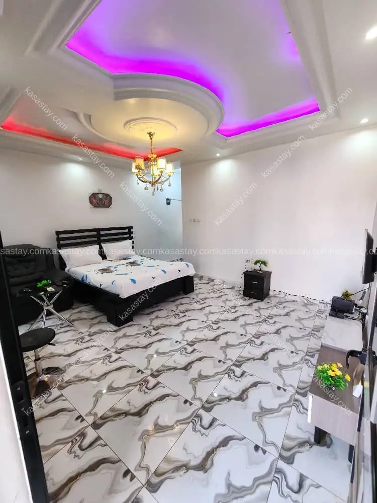 Chambre meublée de charme à ODZA – BORNE 10 (à côté TotalEnergies) 2