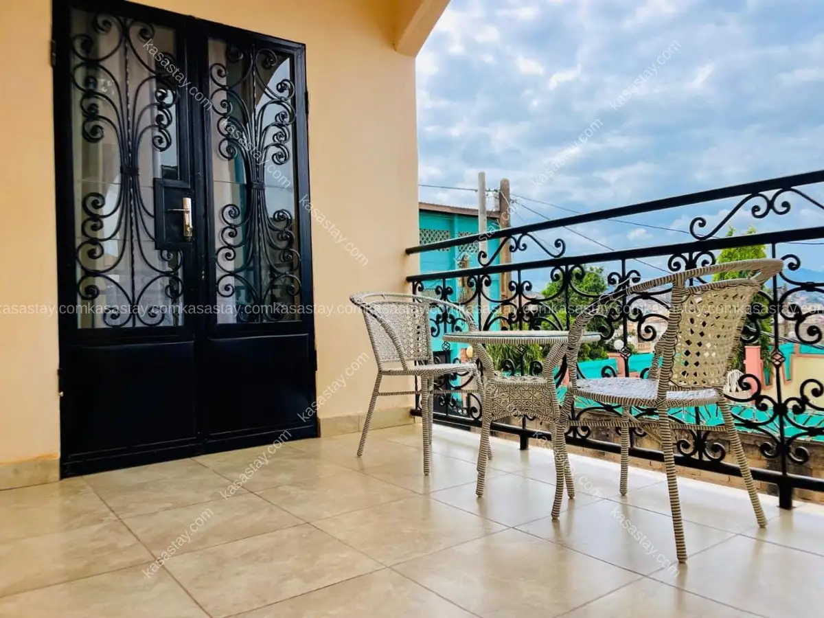 Apartment in Montée Jouvence, 2 bedrooms 3