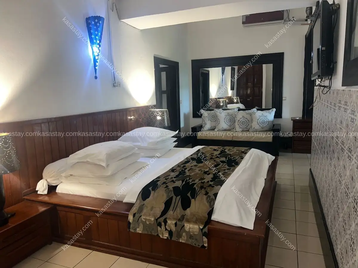 La villa des fées ( faubourg saint honore) deido plage 