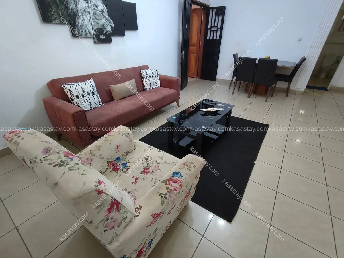 Appartement meublé 2 chambres obobogo entre ministre