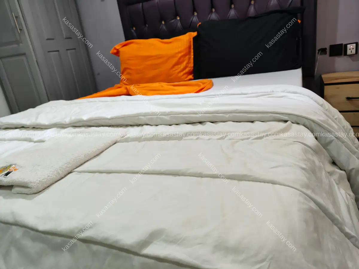 Chambre meublée entièrement équipée luxueuse à Mvogbi 0006 4