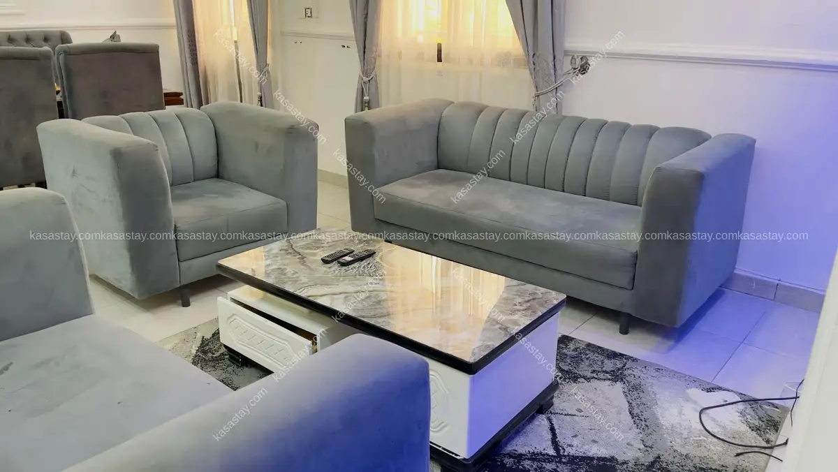Appartement meublé 01 By Résidence César ( Kotto Carrefour des roses ) 2