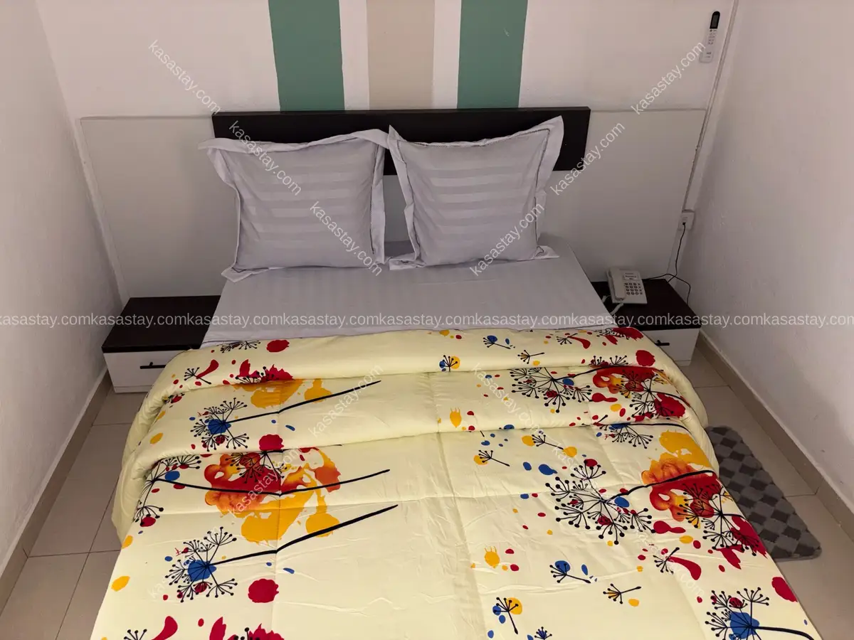 Chambre meublée 7 devLA VILLA DES CŒURS HEUREUX ( bonamoussadi)