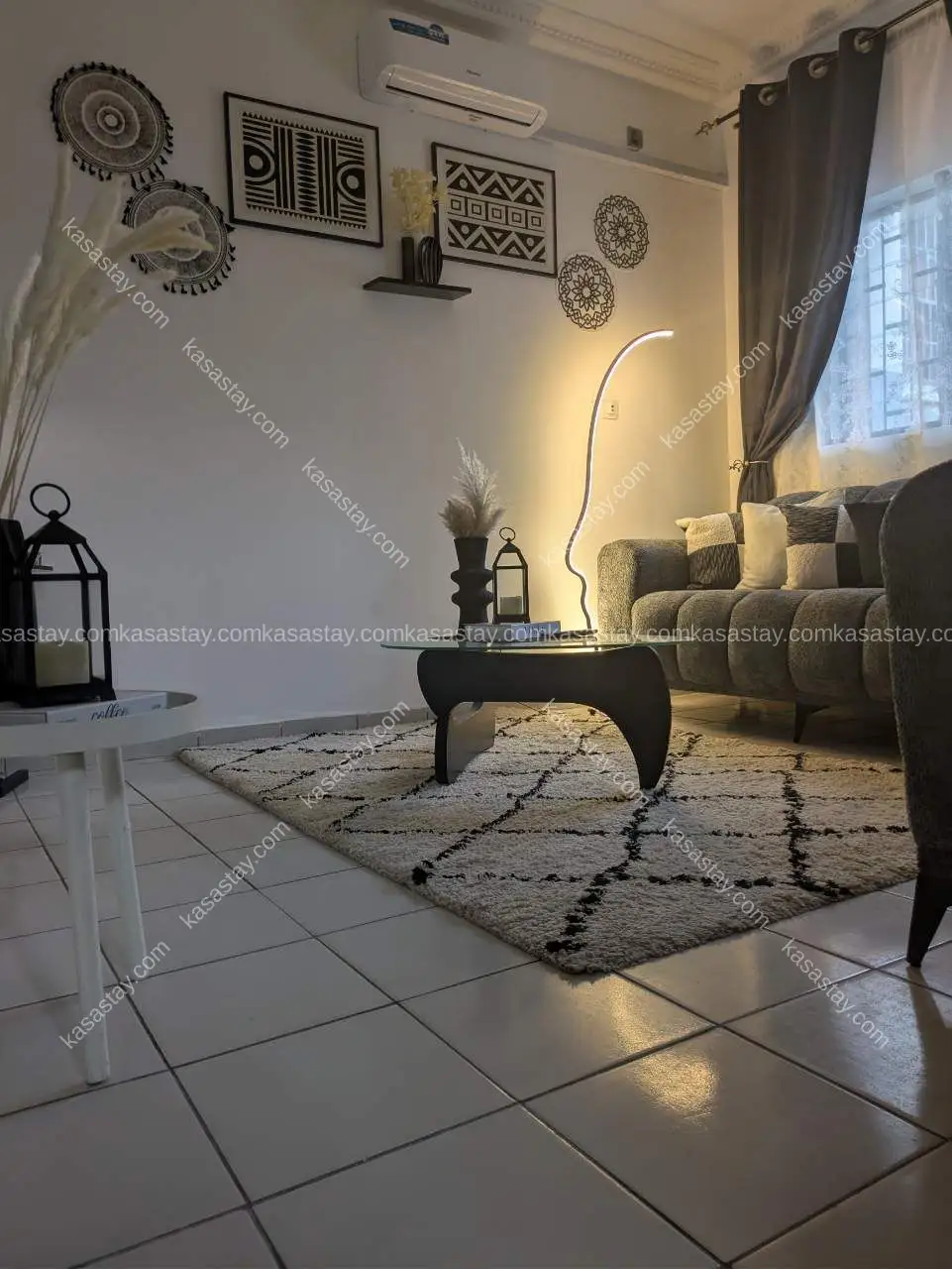 Apartment in Deïdo, Douala, 2 bedrooms 4