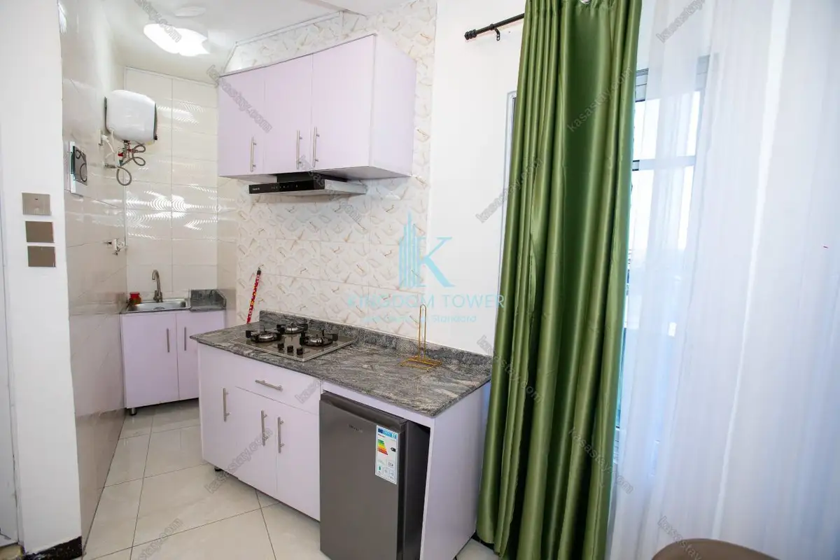 Room in Station JFF oil, 1 bedroom 3
