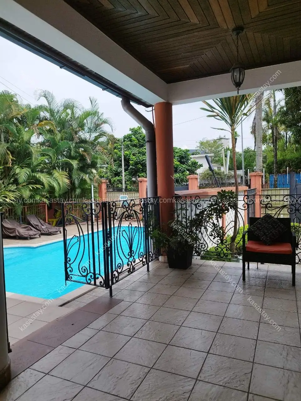 Apartment in Bonanjo 4