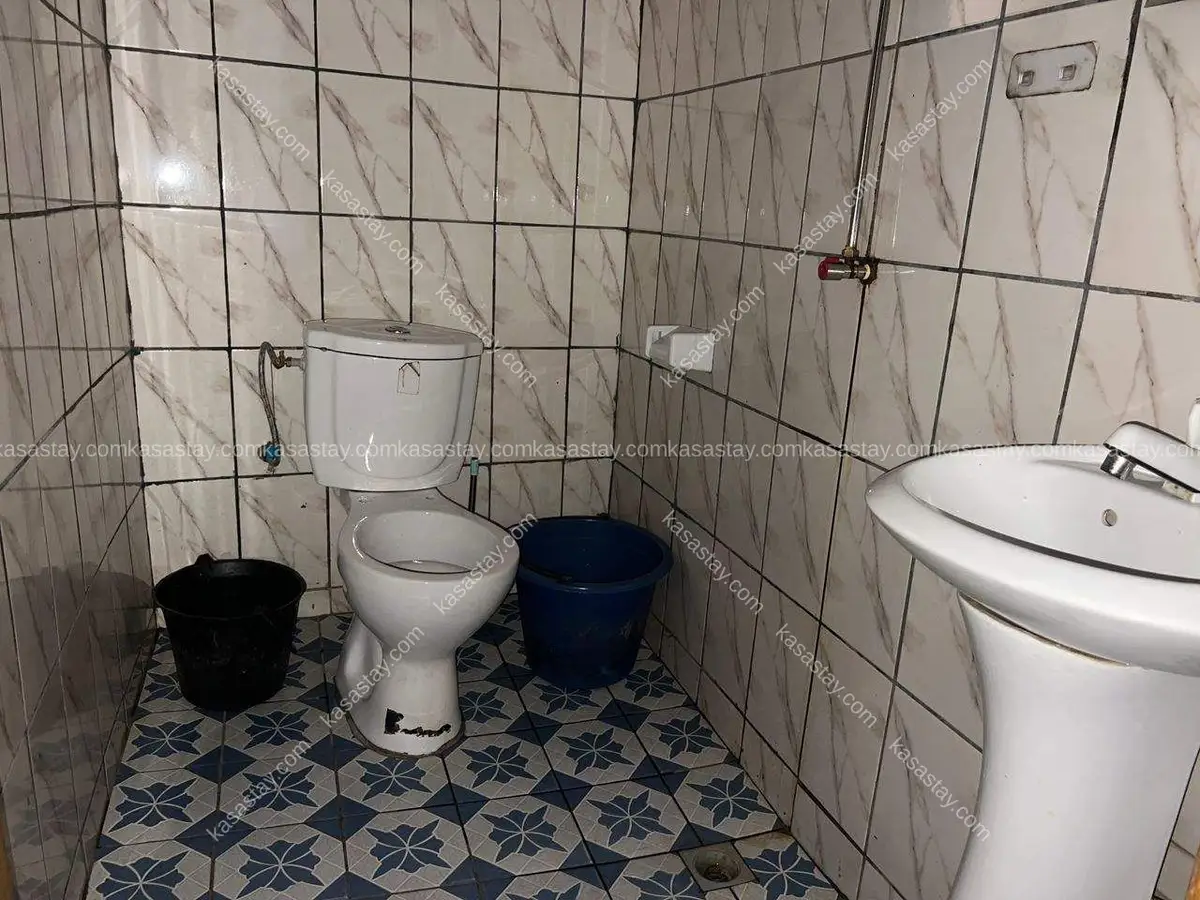 Studio in Makepe petit pays 5