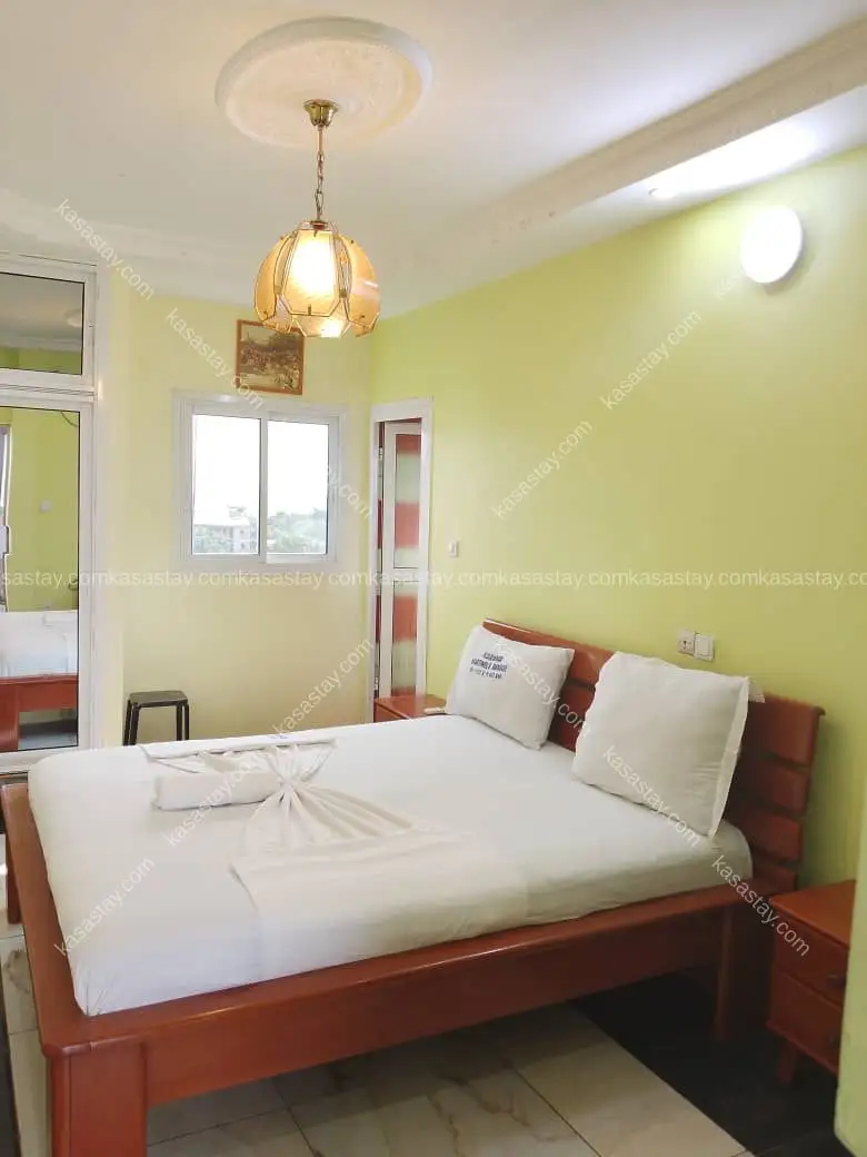 Chambre meublée 502 par résidence MARTINELA ( kotto mbangue)