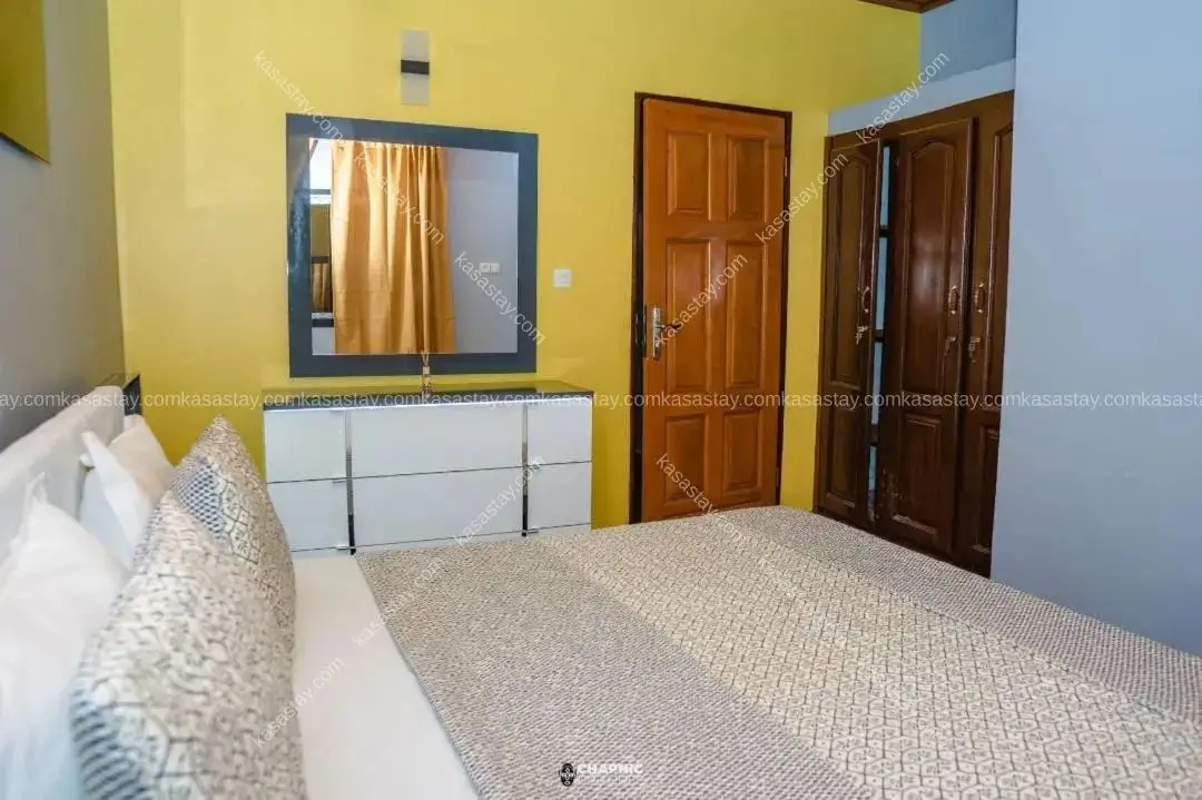 Appartement meublé 3 chambres à Odza 5