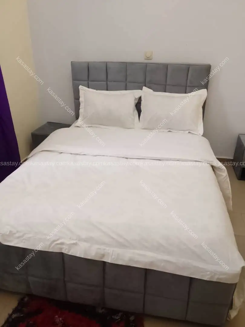 Rooms in Nkolfoulou, 1 bedroom 5