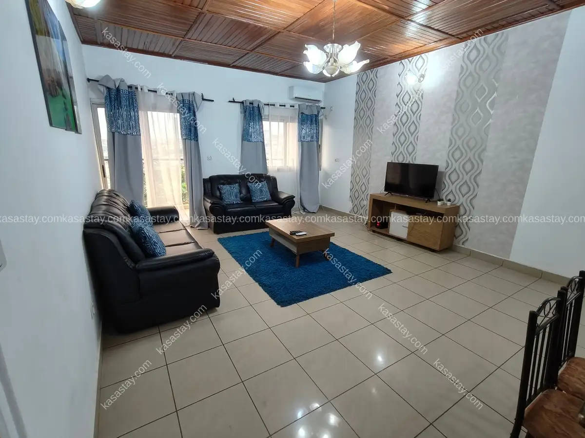 Appartement meublé 2 chambres obobogo entre ministre 2