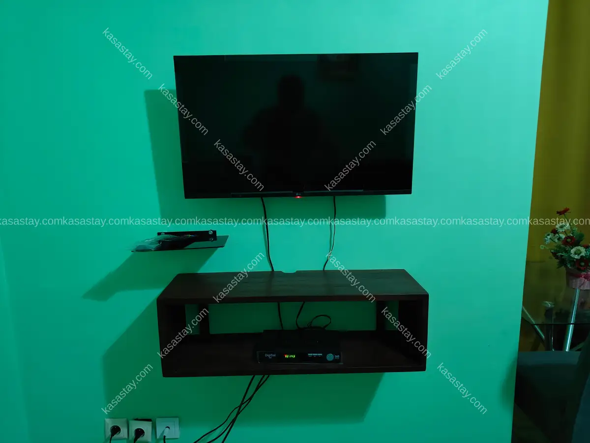 Studio Meublé Amelson 203 à simbock (Carefour Mbalgong) 5
