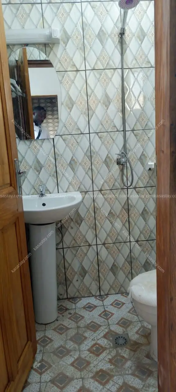 Chambre 2 par résidence Arole (kotto bangue ) 2