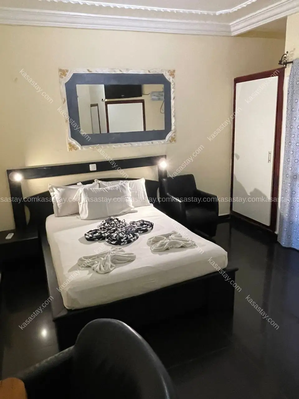 Chambre meublée 300 by la formule résidency (logpom tradex)