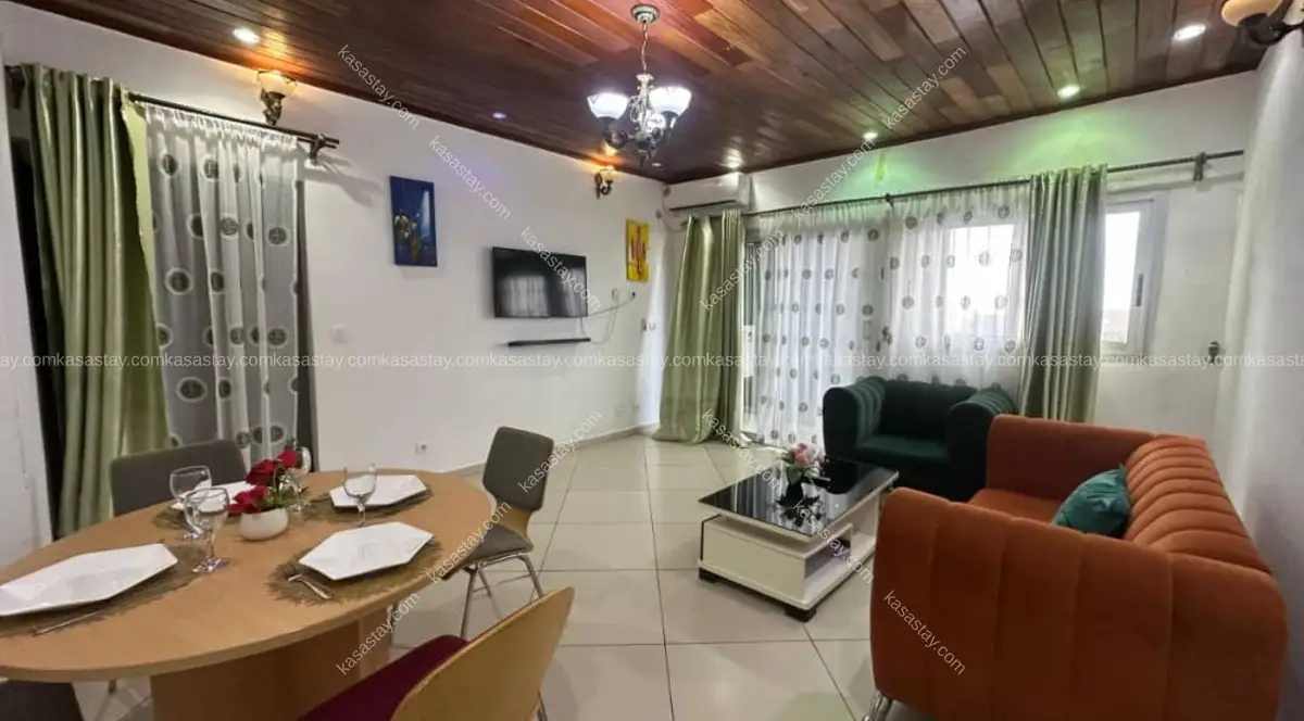 Appartement meublé 7c par RÉSIDENCE TCHINDA ( Makepe bloc M)