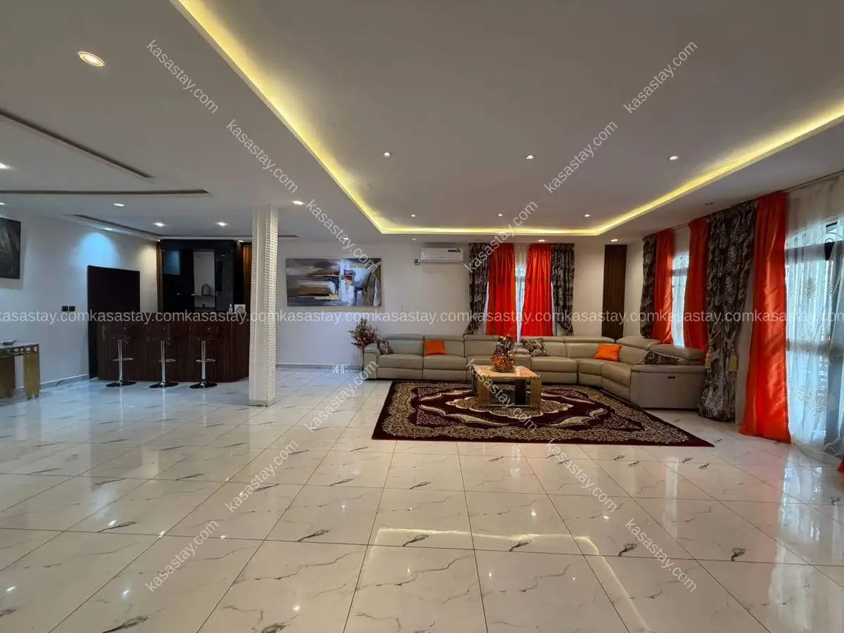 DUPLEX MEUBLÉ DE LUXE  BY L&H HOME ( YAOUNDE-NKOABANG)