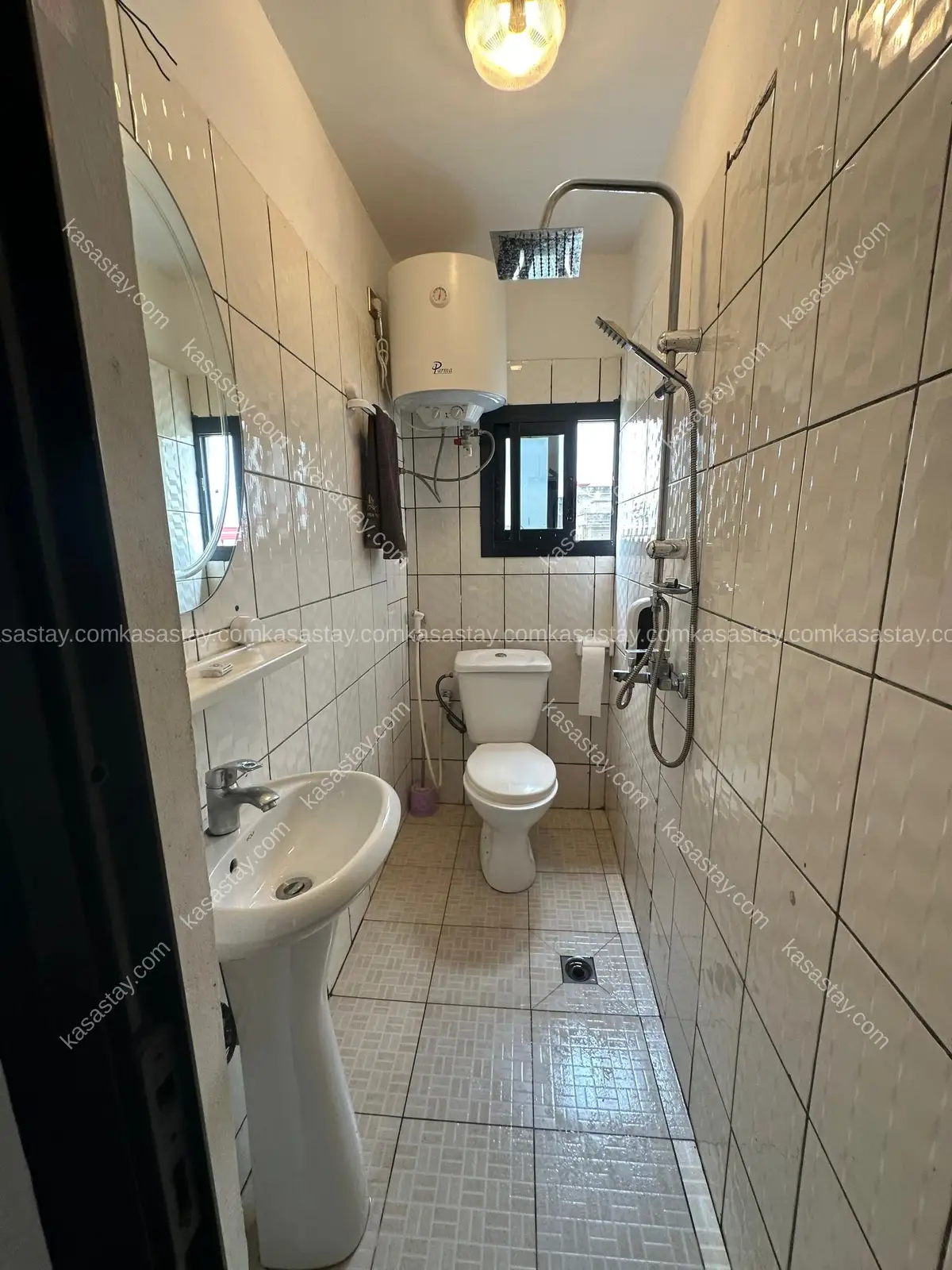Chambre meublée Nigeria by résidence (MAKEPE CARREFOUR PATRICK MBOMA) 5